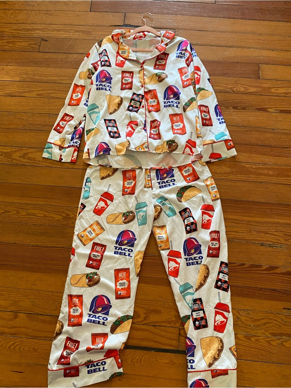 SHESHOW Taco Bell Silky Pajama Set Size M Funny Food Print